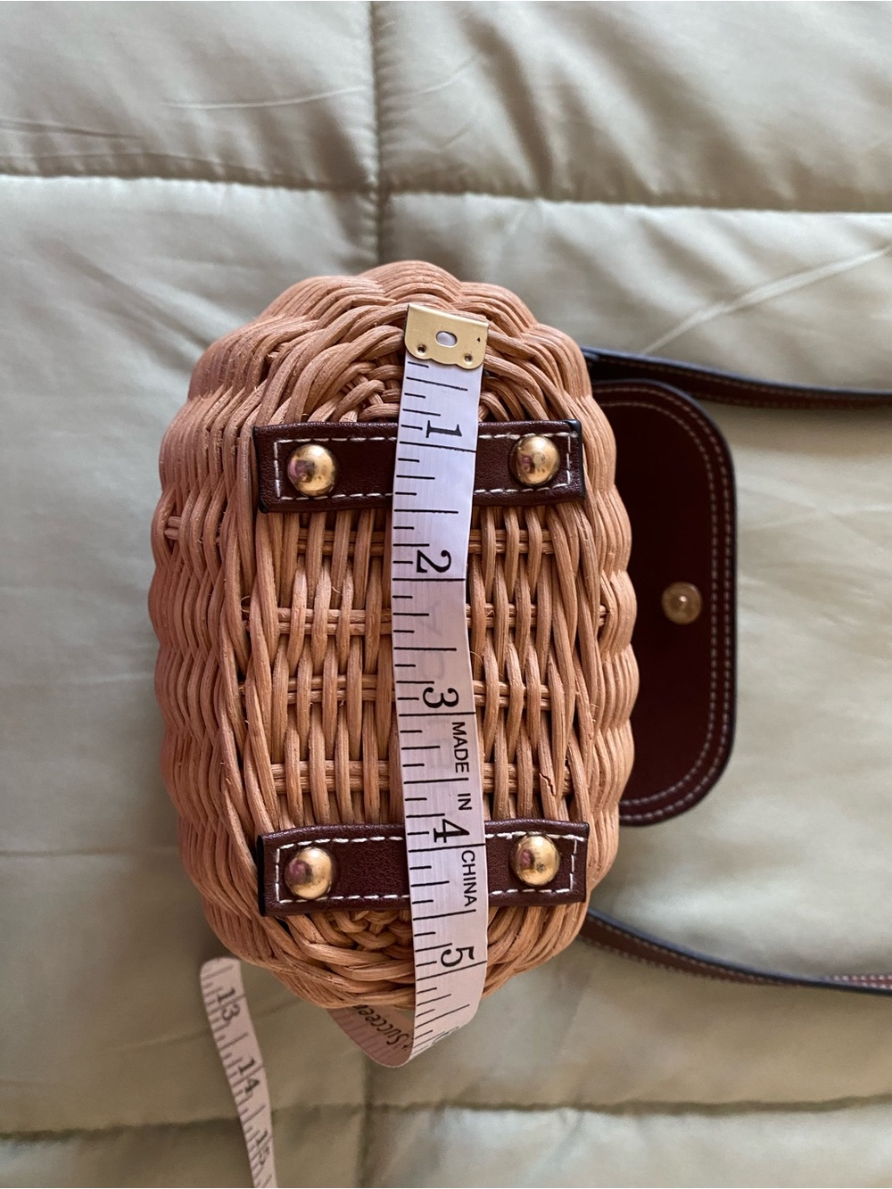 Tommy Bahama Woven Rattan Crossbody Bag with Dark Brown Leather Flap - Picture 8 of 12